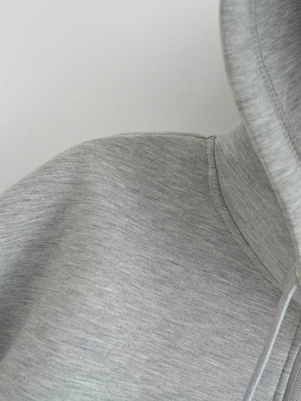 Core Zip Up Hoodies Women –Comfort